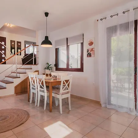 Vila Cicada Koskinou (Rhodes)