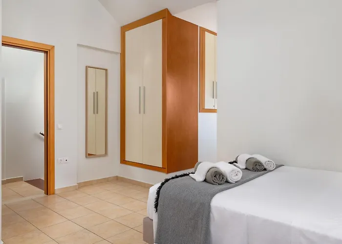 Cicada * Koskinou (Rhodes)